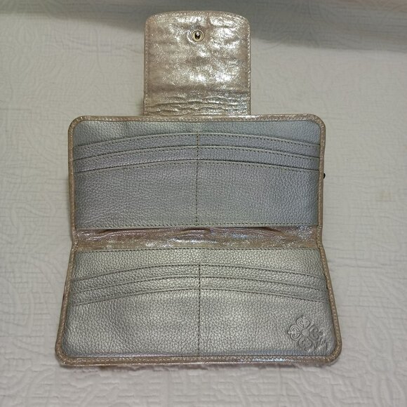 Velez Gold Leather Wallet With Snap Closure & Zippered Compartment Womens - Picture 2 of 8